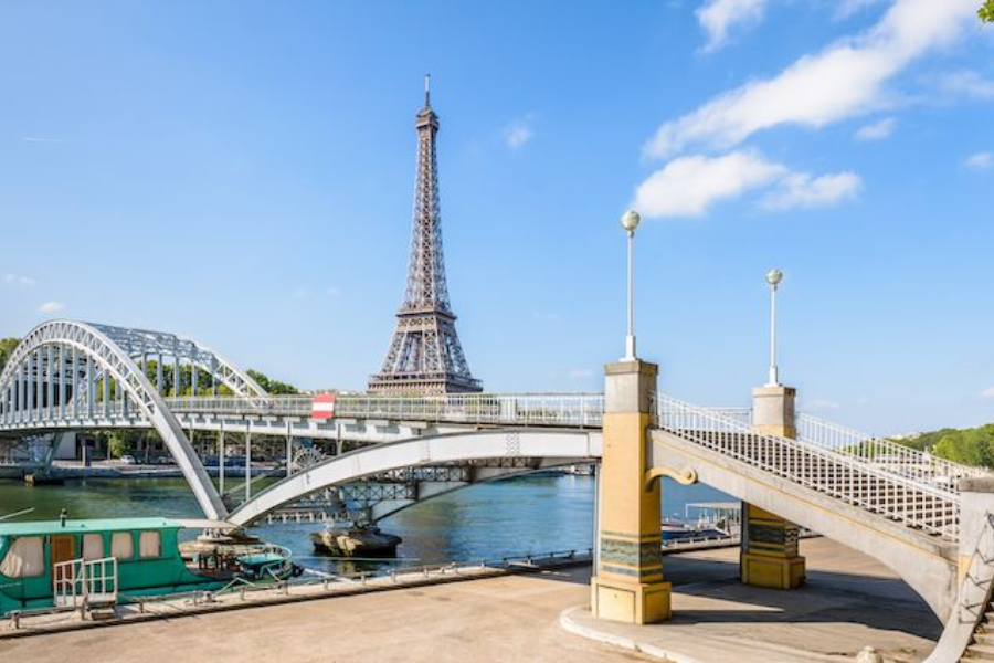 Unique Ways To Experience The Eiffel Tower